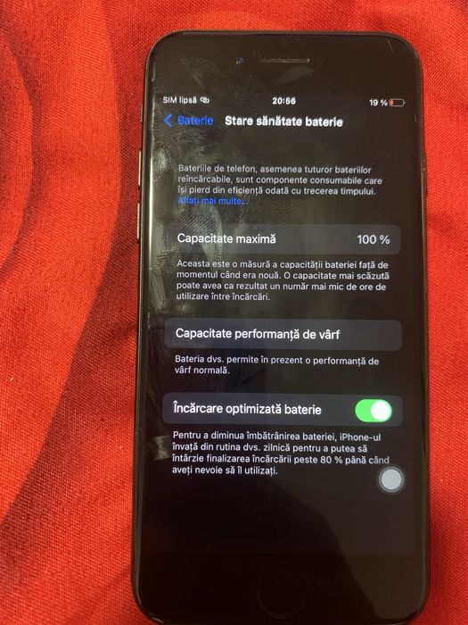 Vand Iphone 7 in stare perfecta