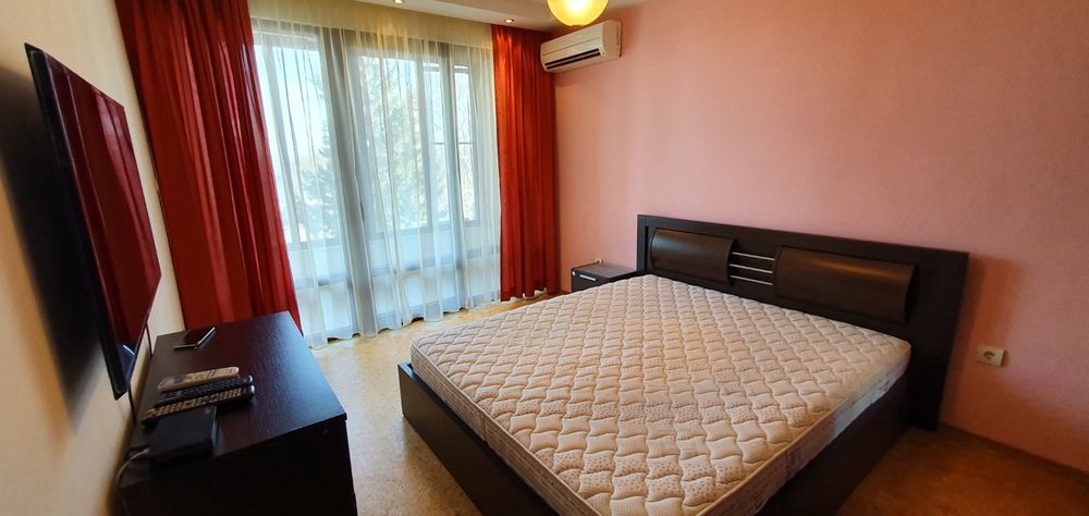 Дава се под наем Двустаен апартамент в Бургас, Лазур - 67 кв.м за 459 € - Снимка #5