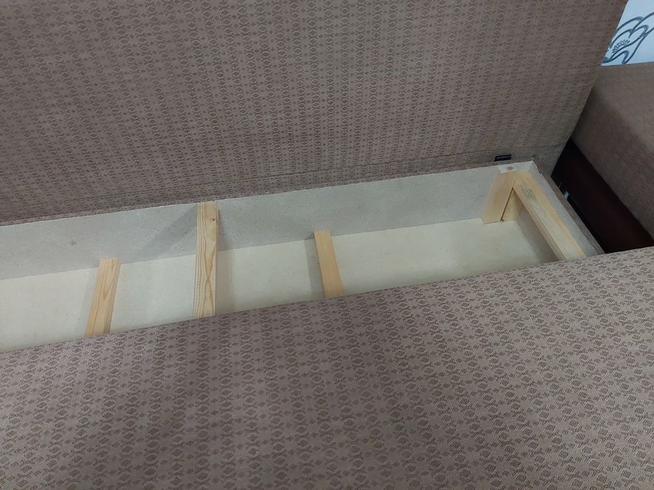 Продам уголок отдыха