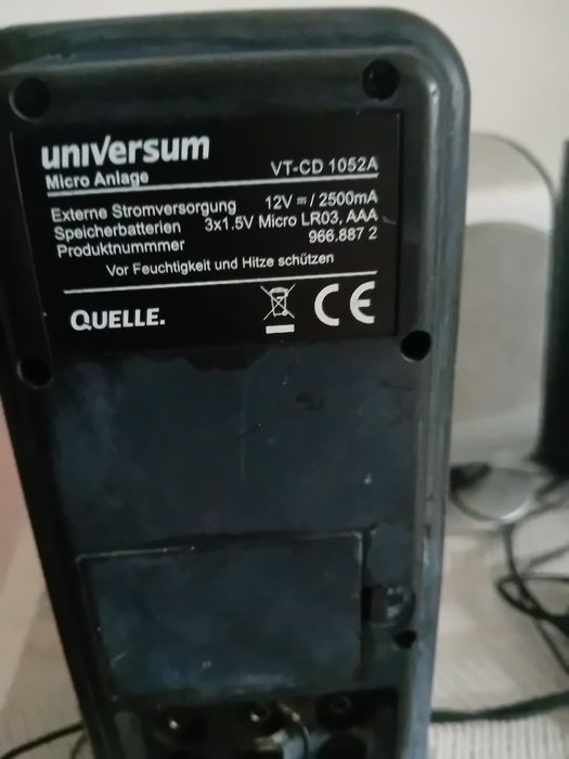 Universum vertical micro audio sistem