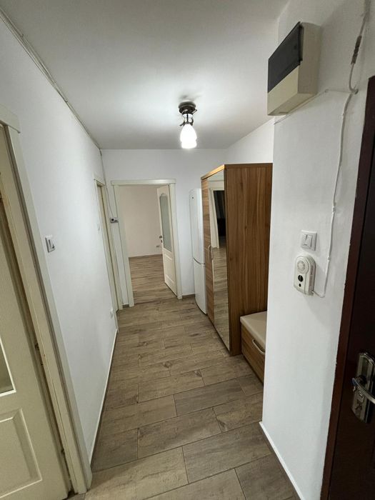 Vand apartament mobilat și utilat 2 camere Aleea Parcului 38