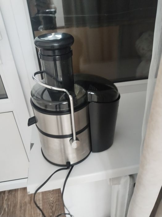 Продам соковыжималка