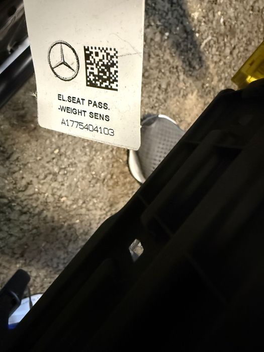 Air bag и подгрев - комплект - Предни седалки за Mercedes GLA H247 2025г.