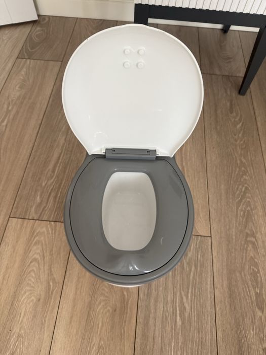 Горшок , сидушка на унитаз