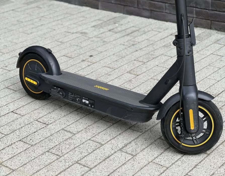 Ninebot g30 max .