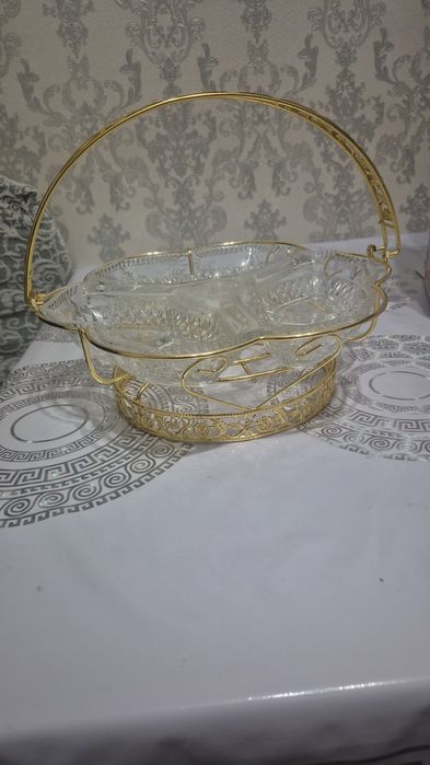 Сухофруктовница, менажница