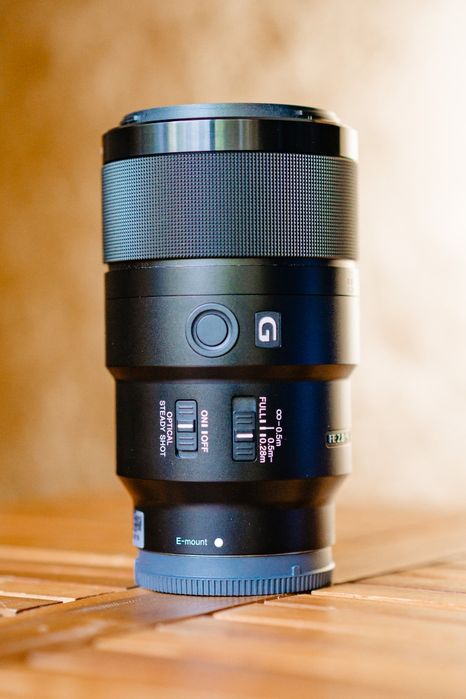 Vand obiectiv Sony 90 2.8 G Macro ca nou