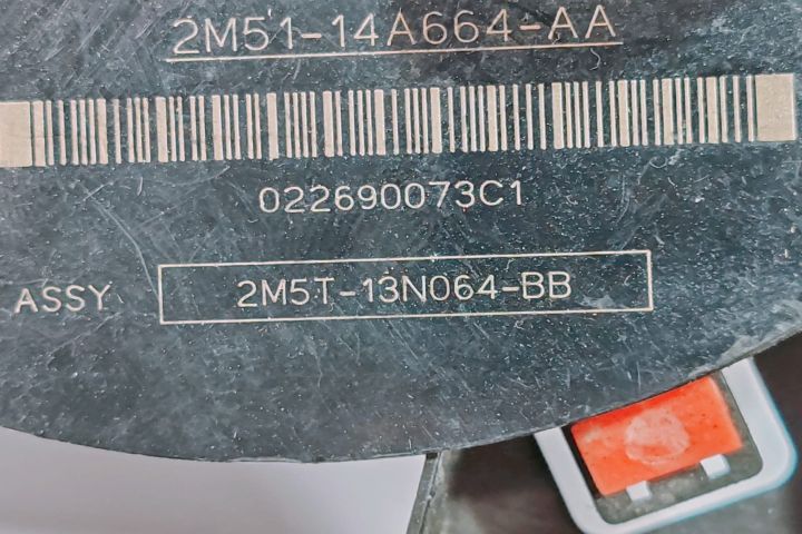 Spira Volan  2M5T13N064BB Ford Focus prima generatie