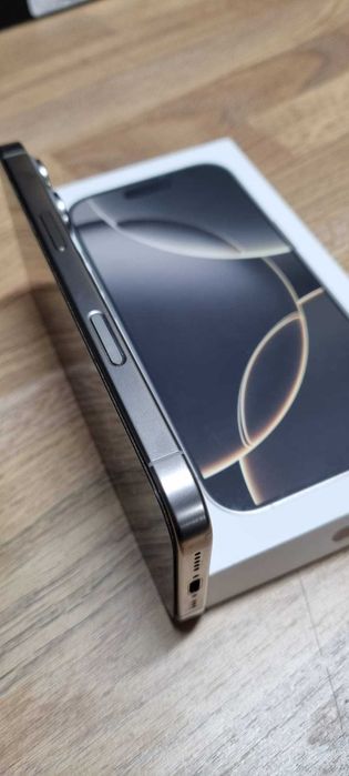 Iphone 16 PRO 256 Natural Titanium Factura/Garantie RO
