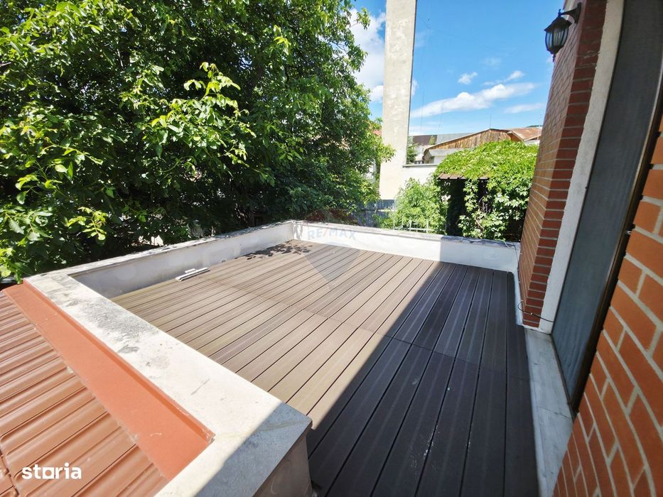 Casă de vânzare – Zonă Centrala Piatra Neamt