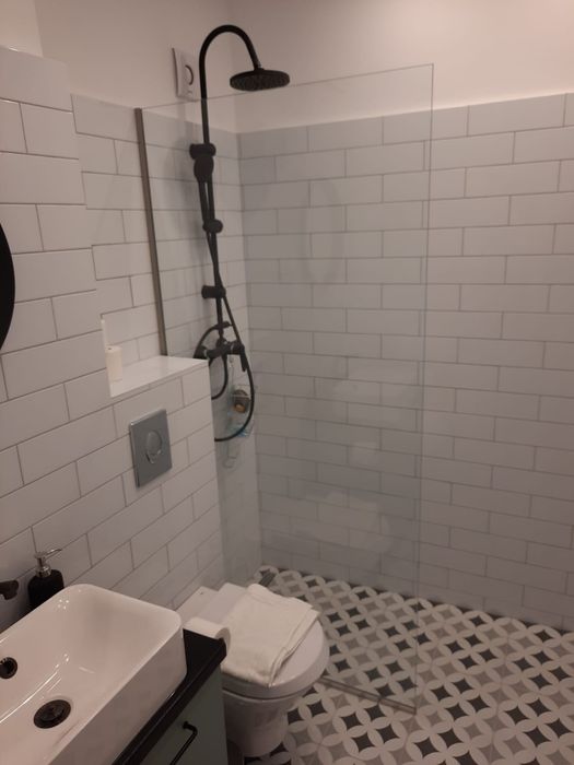 Panou de duș, cabine de duș