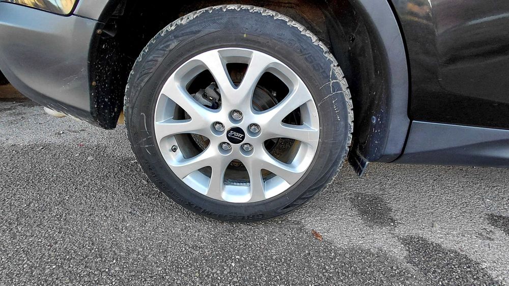 5х 114.3 67.1 централен с втулки на 60.1