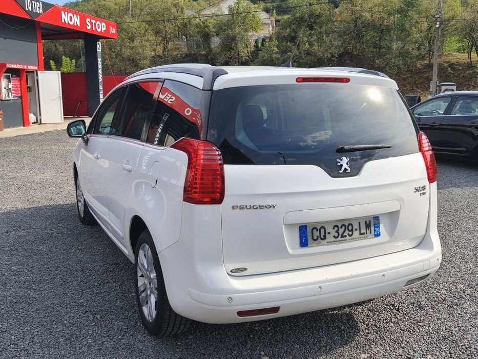 PEUGEOT 5008 2013 — imagine 3