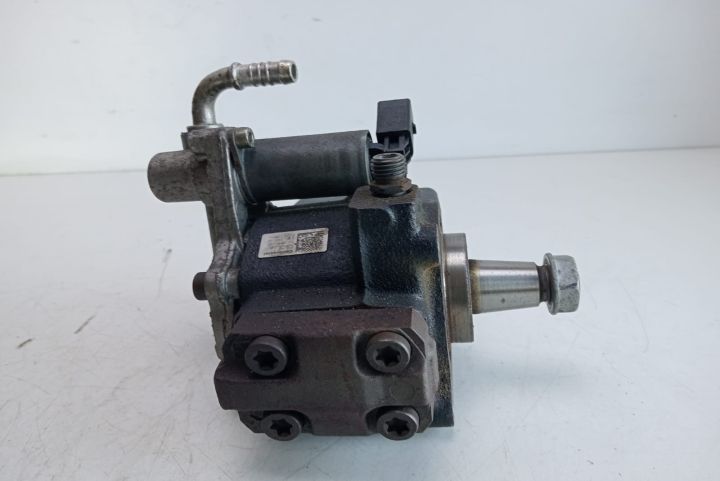 Pompa inalte   Pompa inalta presiune 03L130755 Audi A5 8T seria