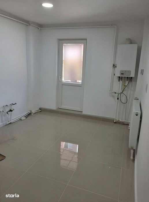 Apartament 2 camere, decomandat, Cetate, Sc nr.7, renovat
