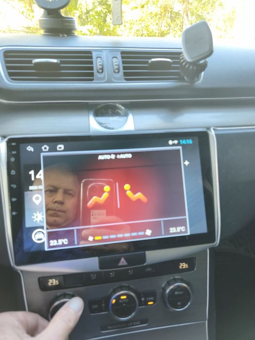 Navigație auto android vw pasaat