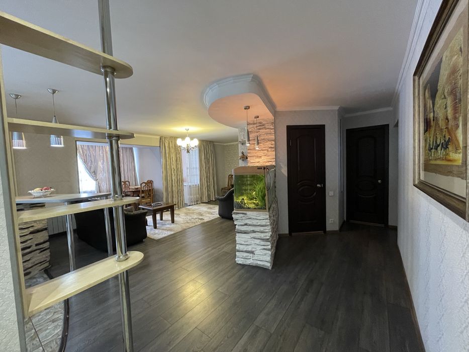 Продается 4х ком. квартира, р-н Стрелки