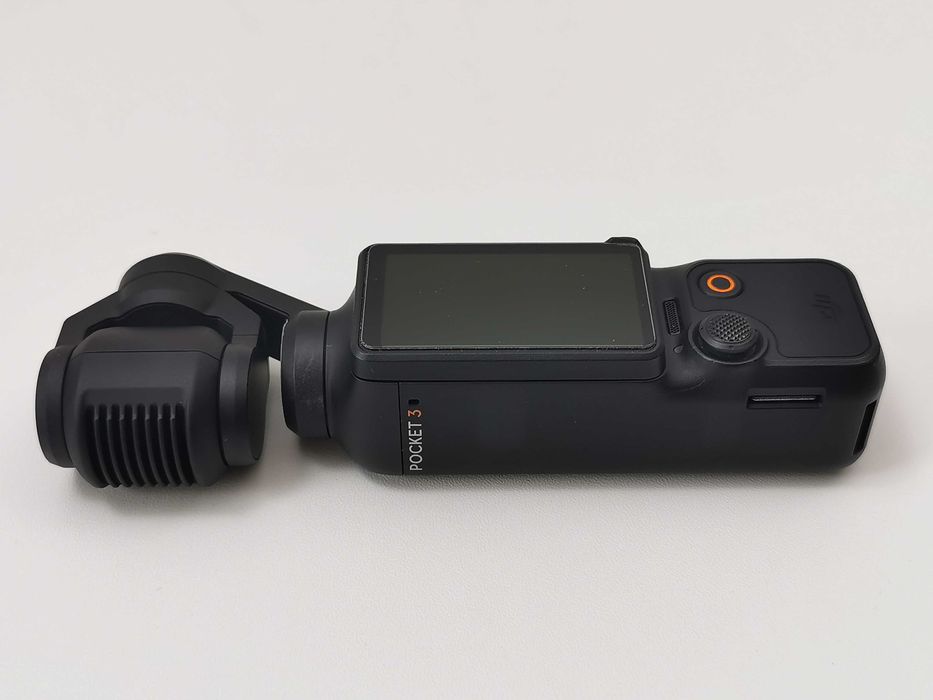 DJI Osmo Pocket 3 Creator combo видео камера за Vlog / Reels / Shorts