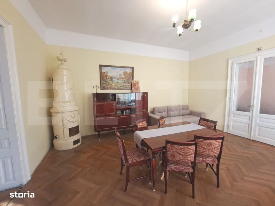 Apartament de vanzare, 6 camere, 182 mp, gradina comuna, Centrul Istor — fotografia 3