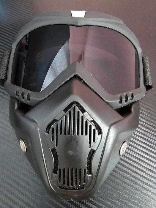 Маска протектор 3 вида за мотори,скутери,тортинетки ел.скутери,ски