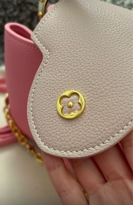 Geanta Louis Vuitton Capucines piele naturala pe comanda