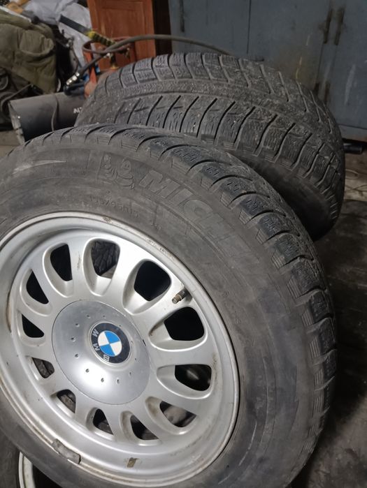 Диски на 15 БМВ с резиной