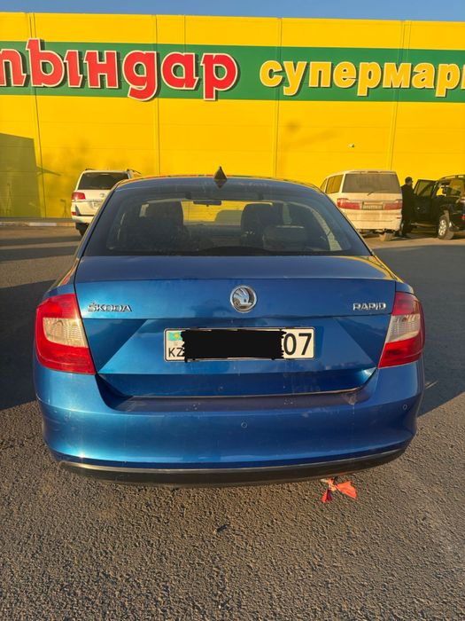 Продам skoda rapid 2013