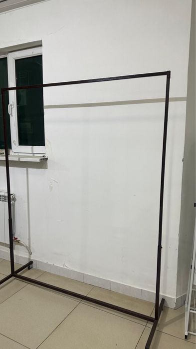 Стойка высота 2 м, ширина 1,5 м