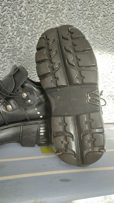 Продам ботинки "ньюроки"