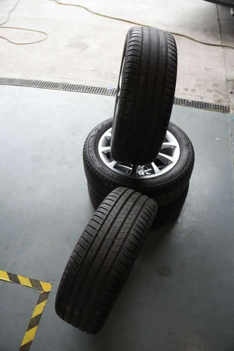 Jante Mercedes 205/55/17 Vara VW Skoda Seat Audi