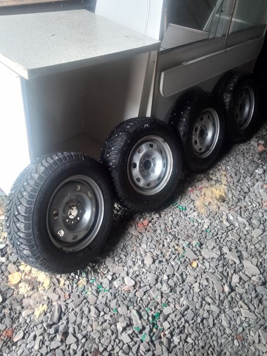 Продам шины 175/70/13