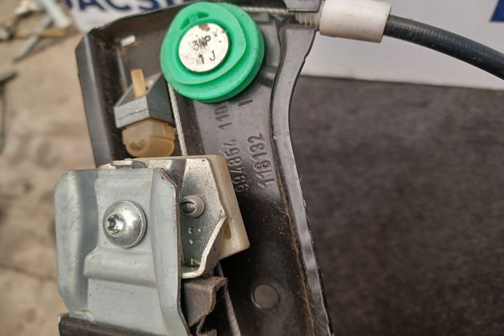 Macara geam fata dreapta electrica 994856 3C0959792B 1K5837462B 99485