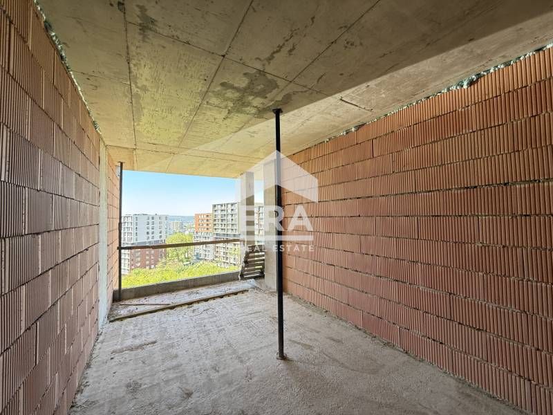 Продава се Тристаен апартамент в Варна, Бриз - 146 кв.м за 2391 €/кв.м - Снимка #3