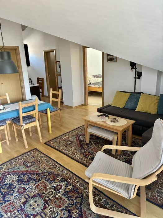 Тристаен апартамент с два балкона в комплекс в район Разлог и Банско