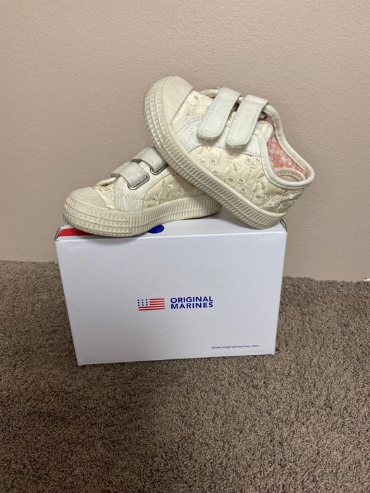 Детски обувки за момиче