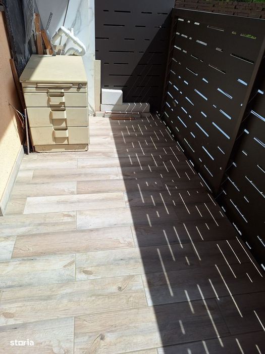 Apartament cu 3 camere, 62 mp, orientare sudica, balcon, zona Stejarul