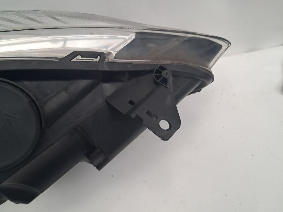 Фар Renault Clio 4 2014/2019г