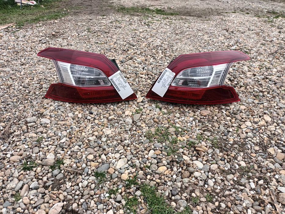 ляв или десен външен стоп за пежо 308 т9 комби 2016 - 2020 PEUGEOT 308