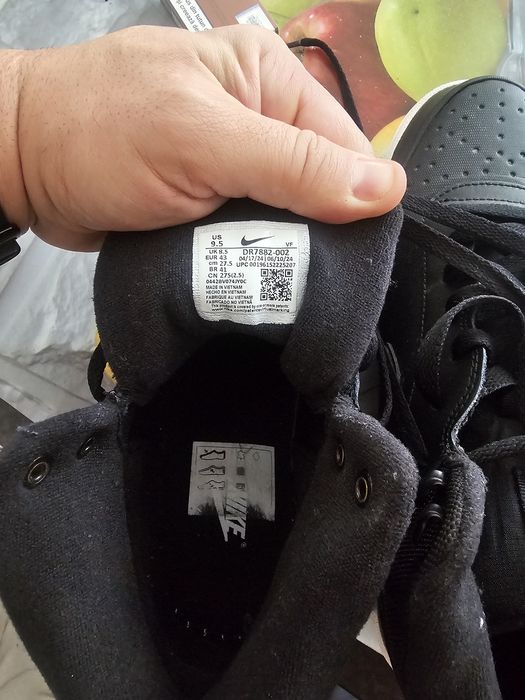 Vând adidasi originali nike  42.5