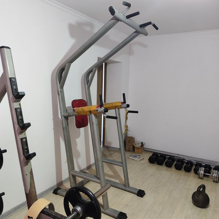 Тренажёры, гантели и блины