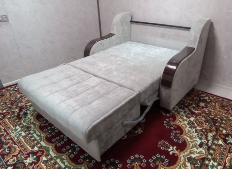 Раскладной диван и кресло на заказ