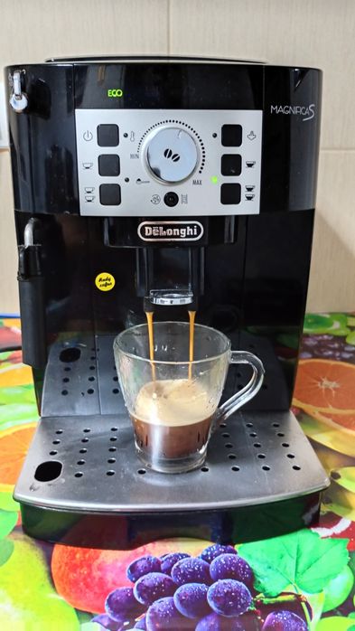Expresor cafea Delonghi Magnifica S