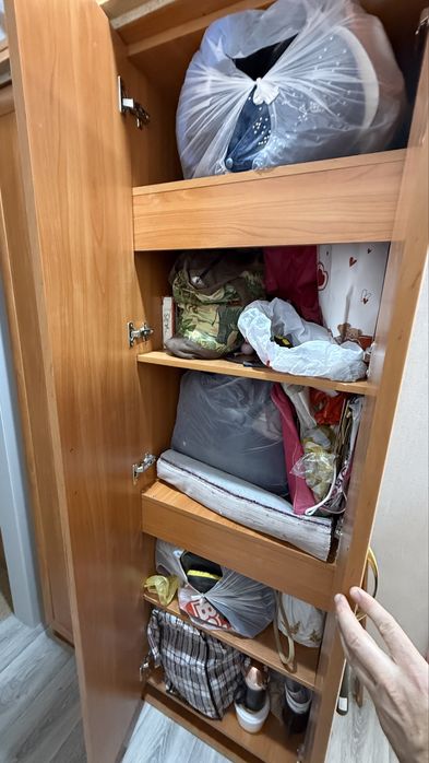 Продаётся шкаф для прихожей