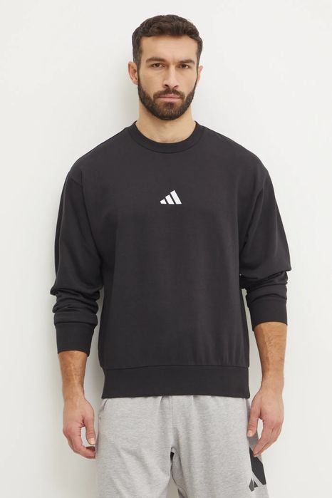 Суичър adidas Feelcozy М
в черно с апликация JE3794