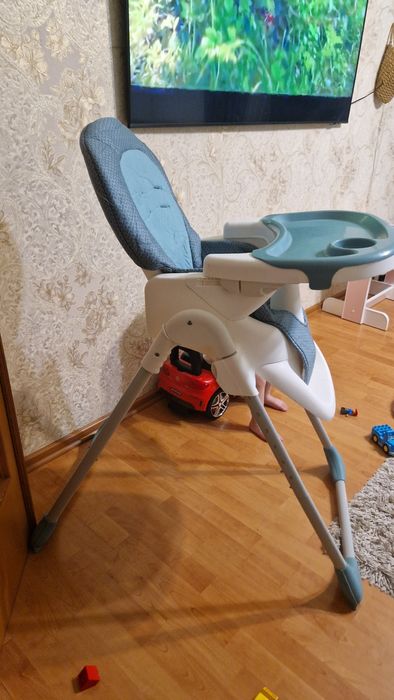 Продам стульчик для кормления