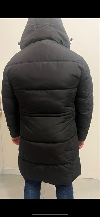 Продается зимняя куртка мужская
