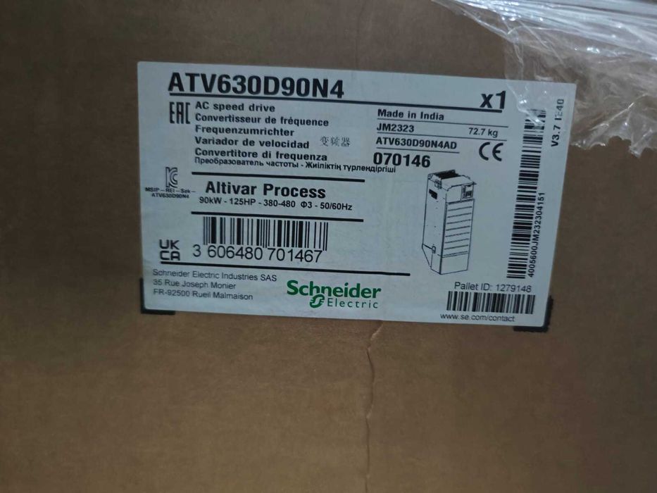 Частотный преобразователь Schneider  ATV630D90N4