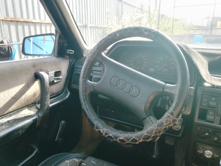 продам audi 100 universal avant