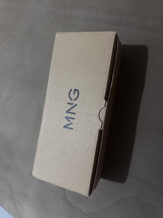 Продам туфли черные от MNG