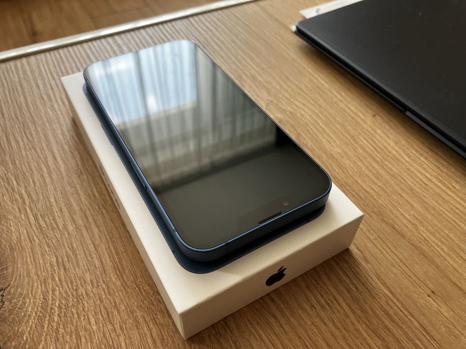 Iphone 13 Blue 256GB безупречен